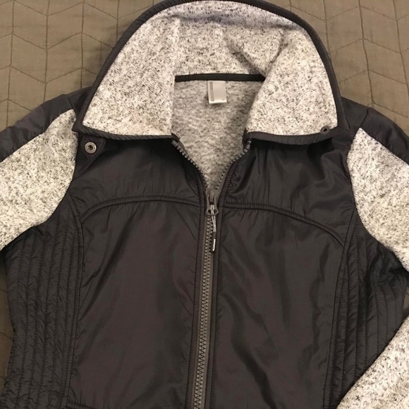 Mondetta Jacket Size M - Picture 2 of 3